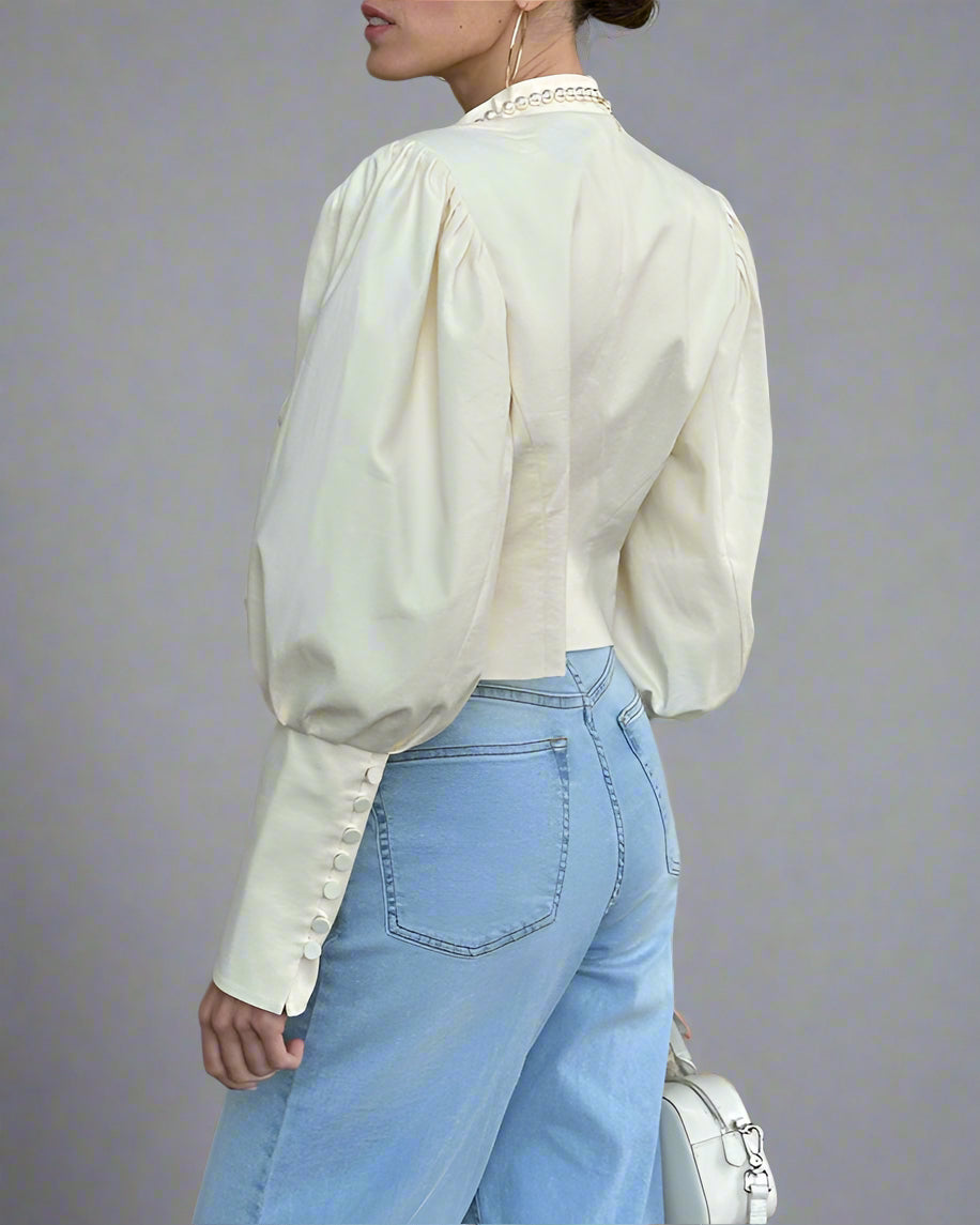 قميص قصير بأكمام منفوخة وياقة قائمة – نوايراج