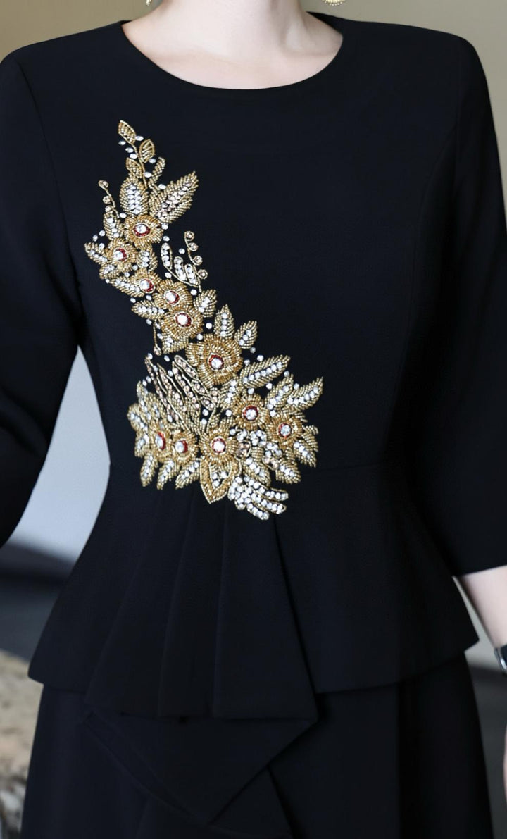 فستان ببلوم مزخرف مع تنورة بكشكشة متتالية – نوير