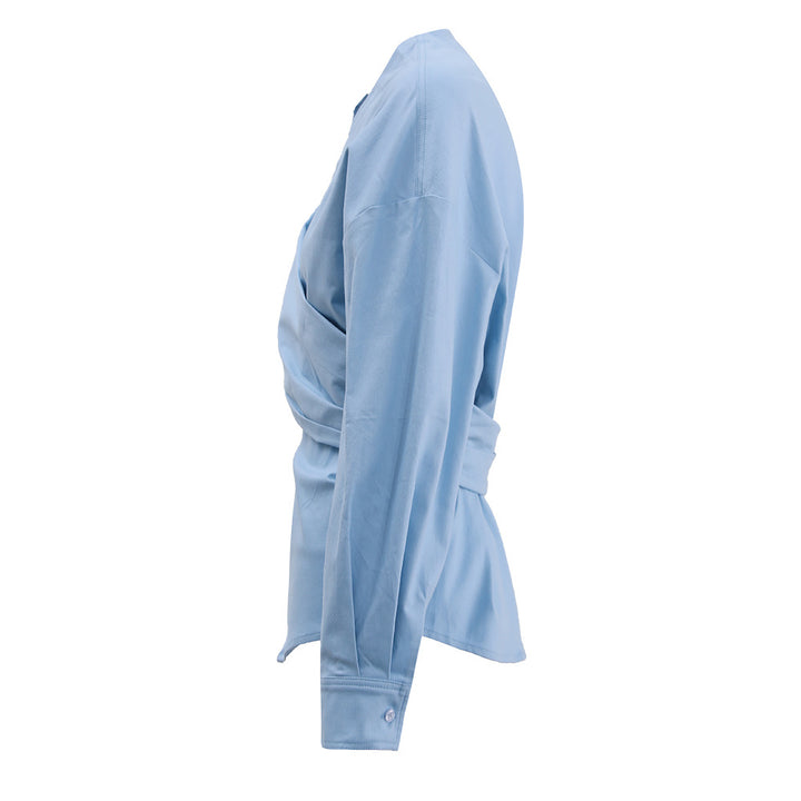 بلوزة ملفوفة برباط عند الخصر وفتحة رقبة غير متماثلة – أزرق سماوي