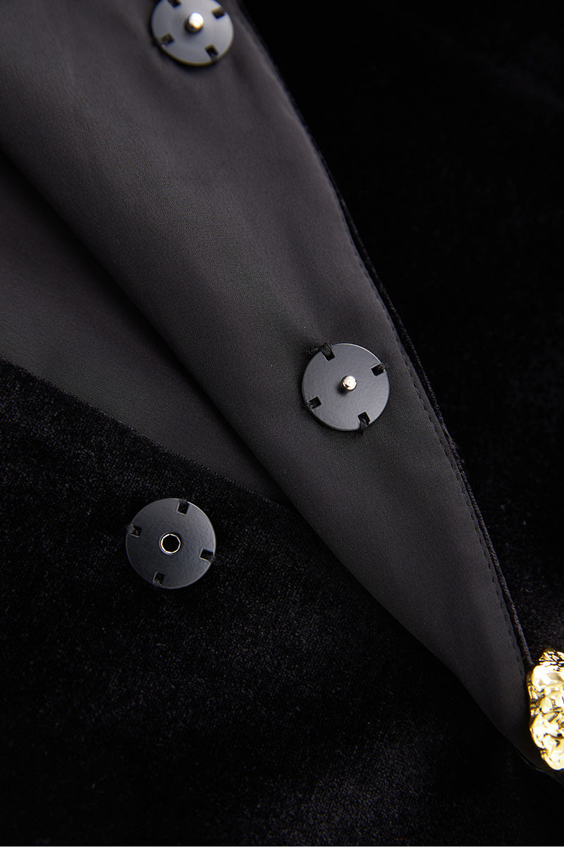 Tailored velvet blazer with gold statement buttons – OBSIDIAN