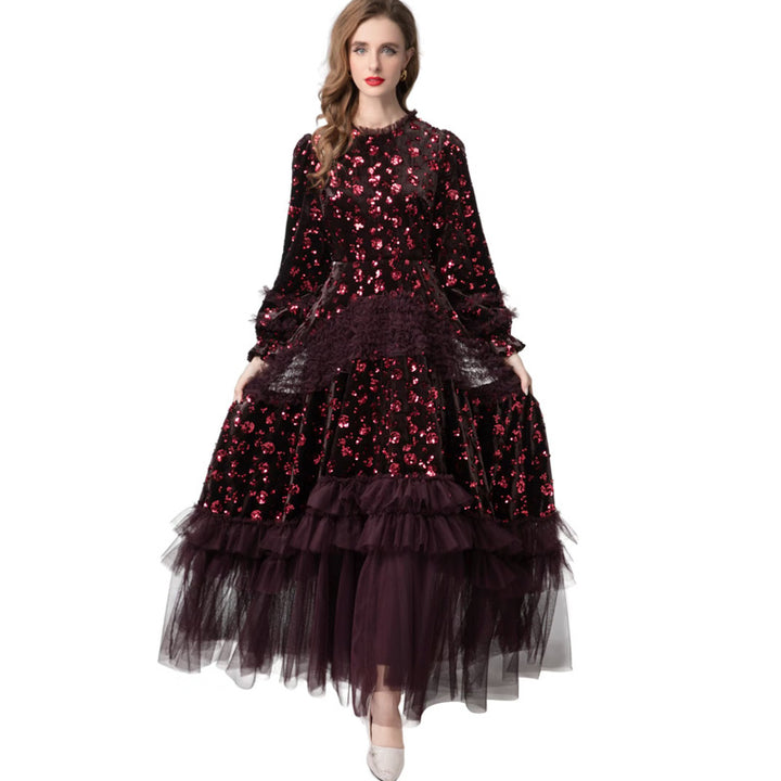 فستان مخملي مزين بالترتر مع حاشية من التول متعدد الطبقات – مارسيلينا