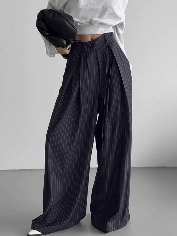 wide-leg pinstripe pants with front pleats – NOIR