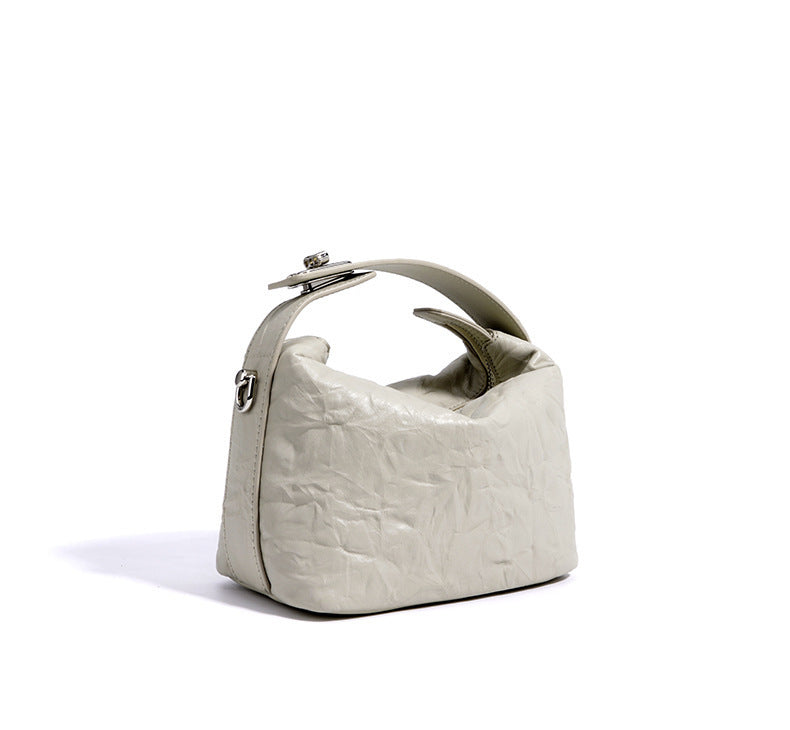 gewebte Rattan-Tragetasche mit doppelten Ledergriffen – LÉONIE 