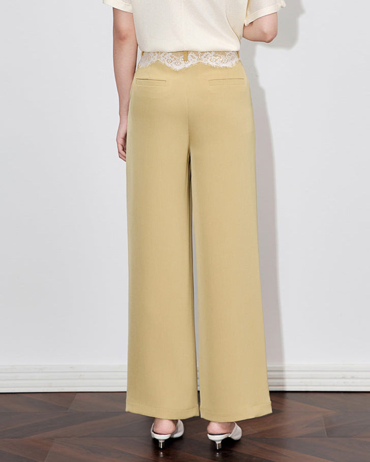 Kurzärmeliges Midikleid mit 3D-Blumenapplikationen - BLOOMIQ 