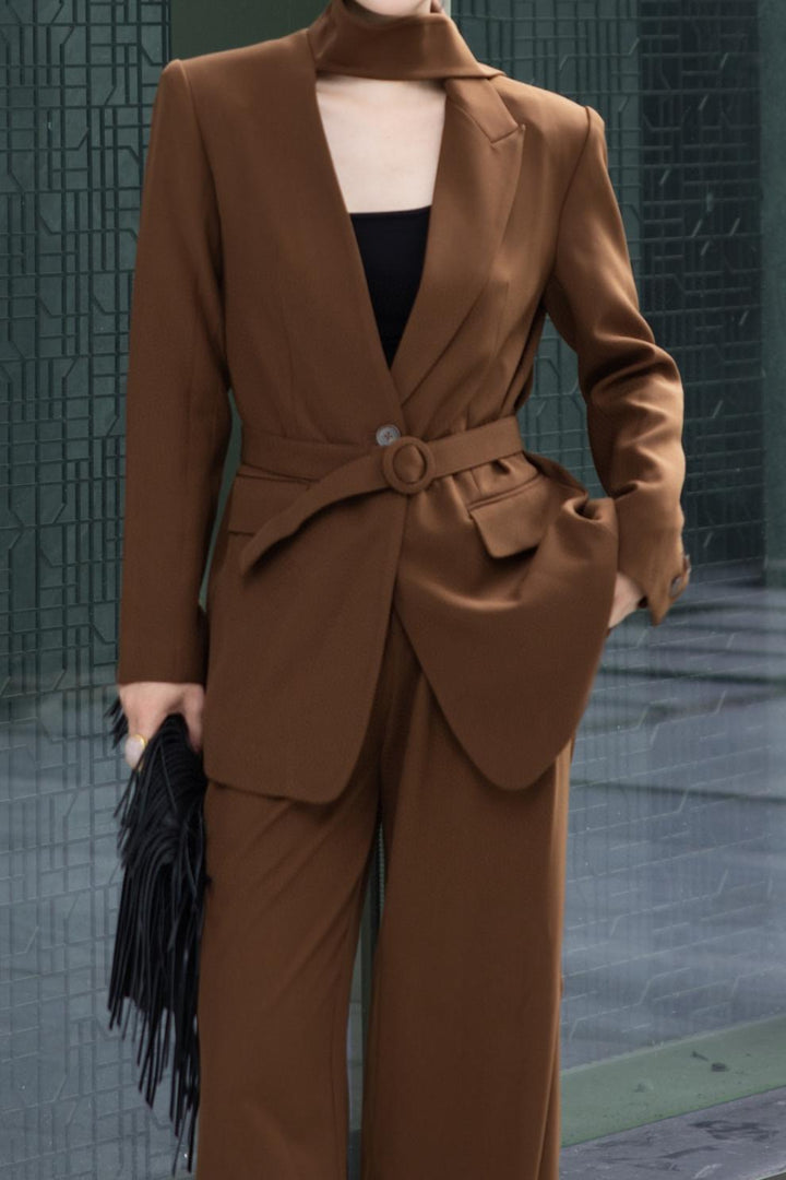 belted tailored blazer with wide-leg trousers – SIENNA