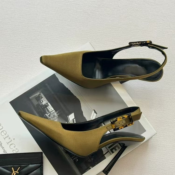 حذاء بكعب عالٍ مفتوح من الخلف بإبزيم من صدفة السلحفاة – فيرابكي