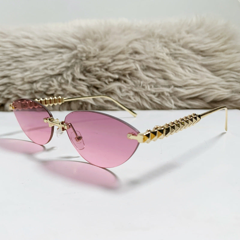 rimless cat-eye sunglasses with gold studded temples – ASTRIDI
