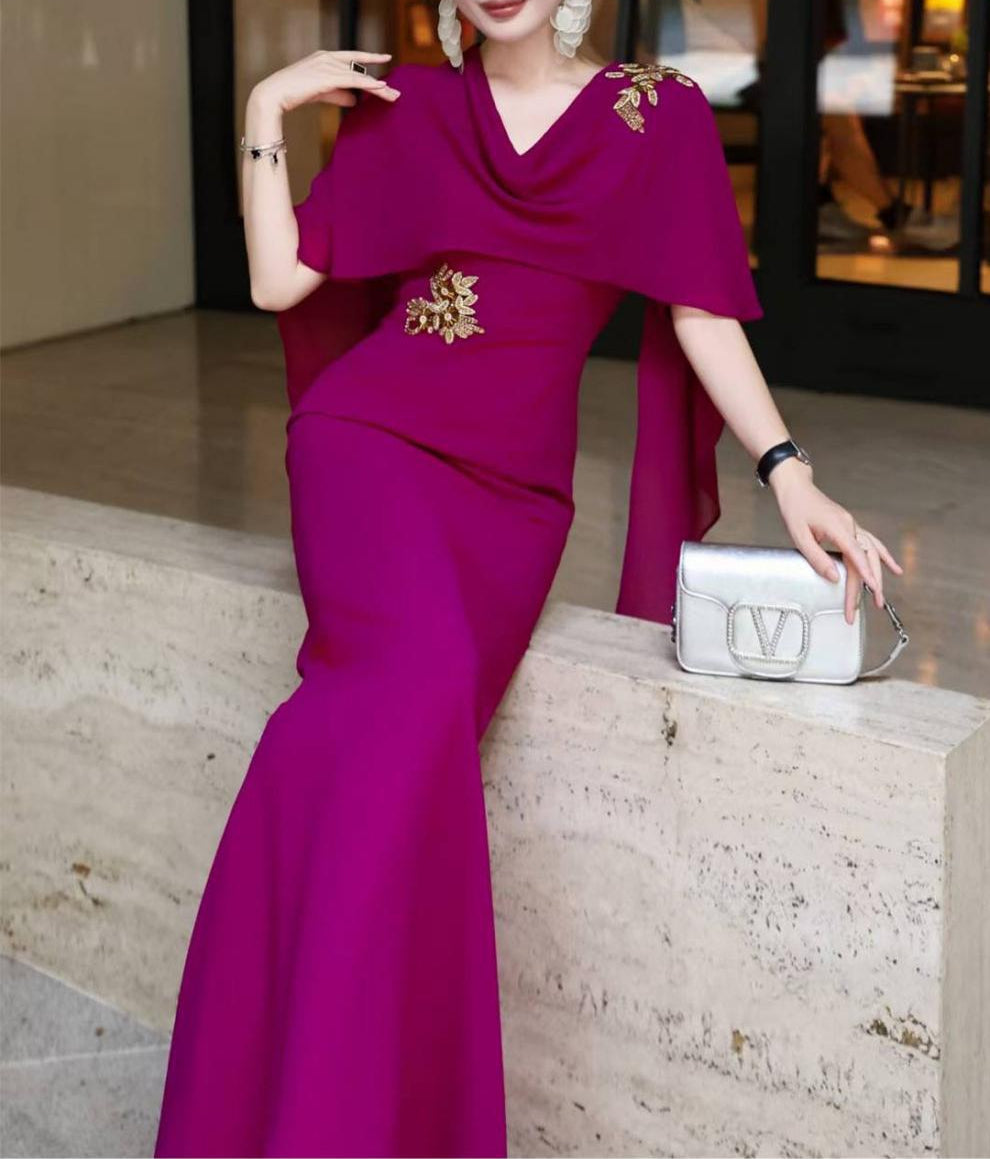 فستان حورية البحر مع عباءة وتطريز مرصع بالجواهر – فيولا