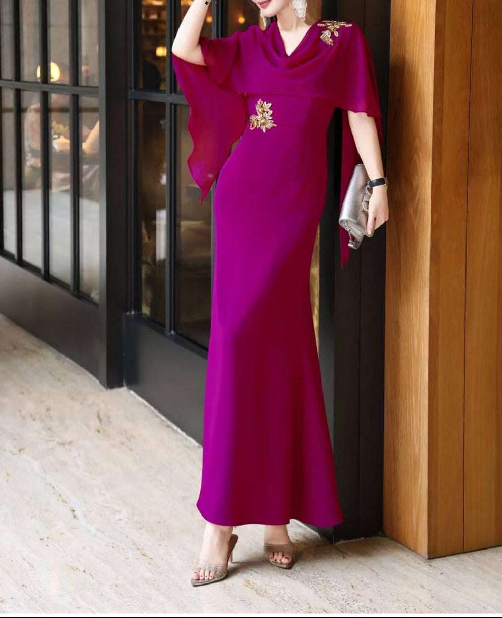 فستان حورية البحر مع عباءة وتطريز مرصع بالجواهر – فيولا