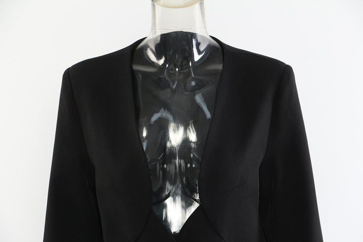 جاكيت بليزر مصمم خصيصًا بكتفين مكشوفتين - عاجي