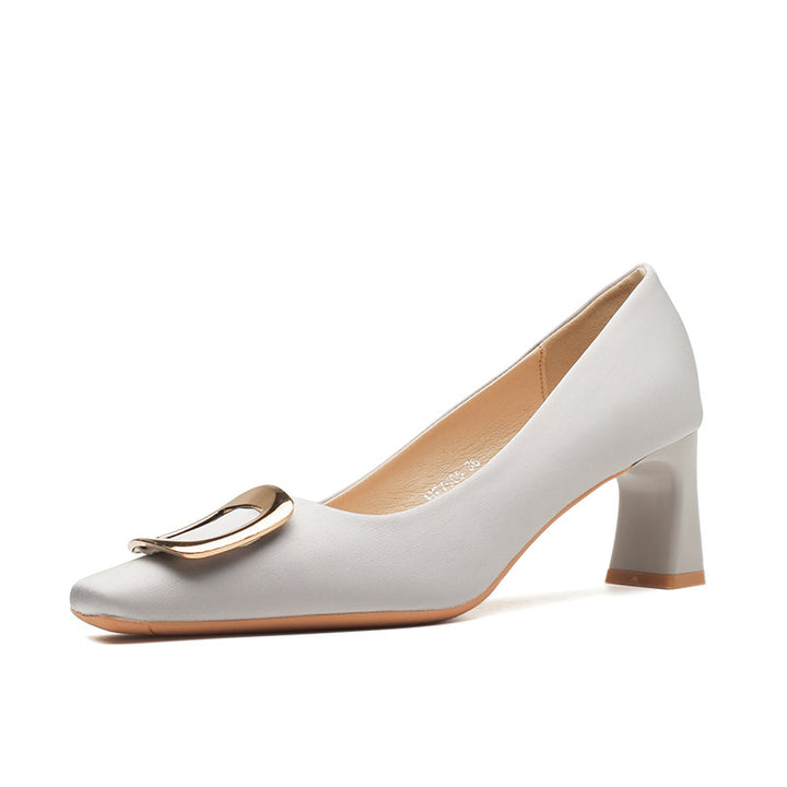 pointed-toe block heel pumps with bold buckle – DARIAWU