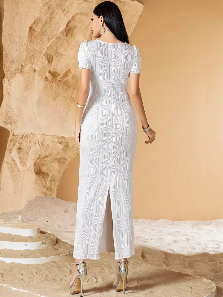 فستان ماكسي ضيق بفتحة رقبة وأكمام قصيرة - بيرل