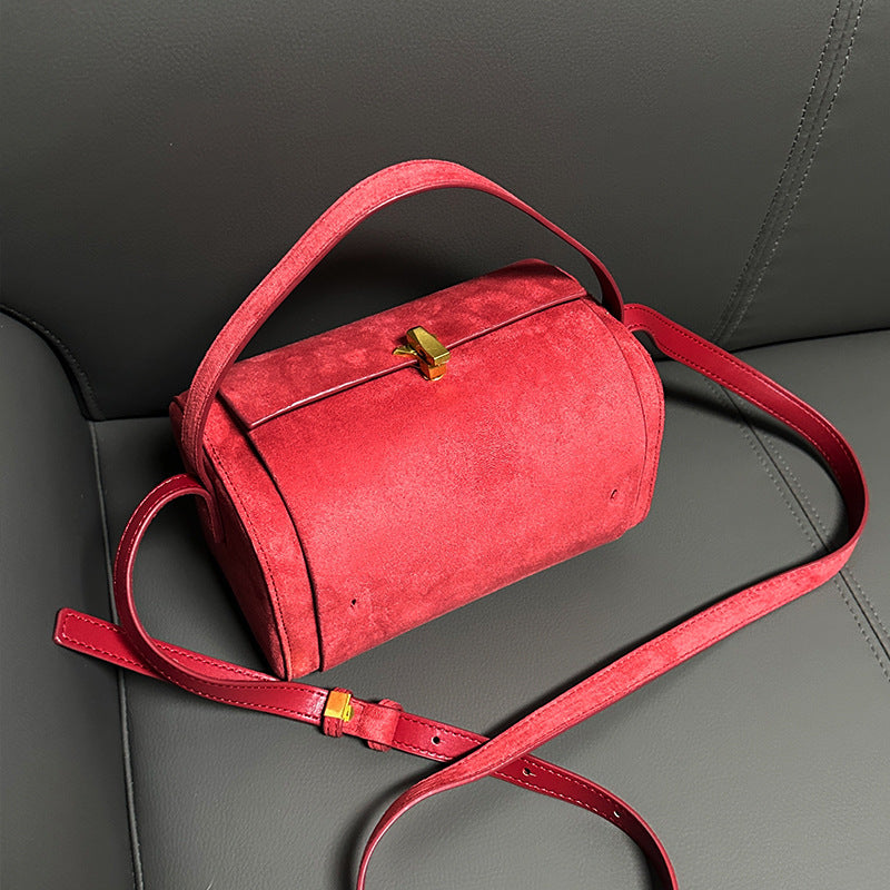 geweven rieten draagtas met dubbele leren handvatten – LÉONIE 