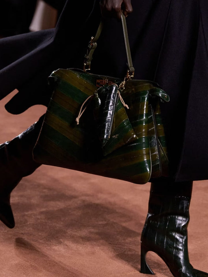 Geplooide top met uitlopende mouwen en maxi-rok set met tailleband – Rosiny 