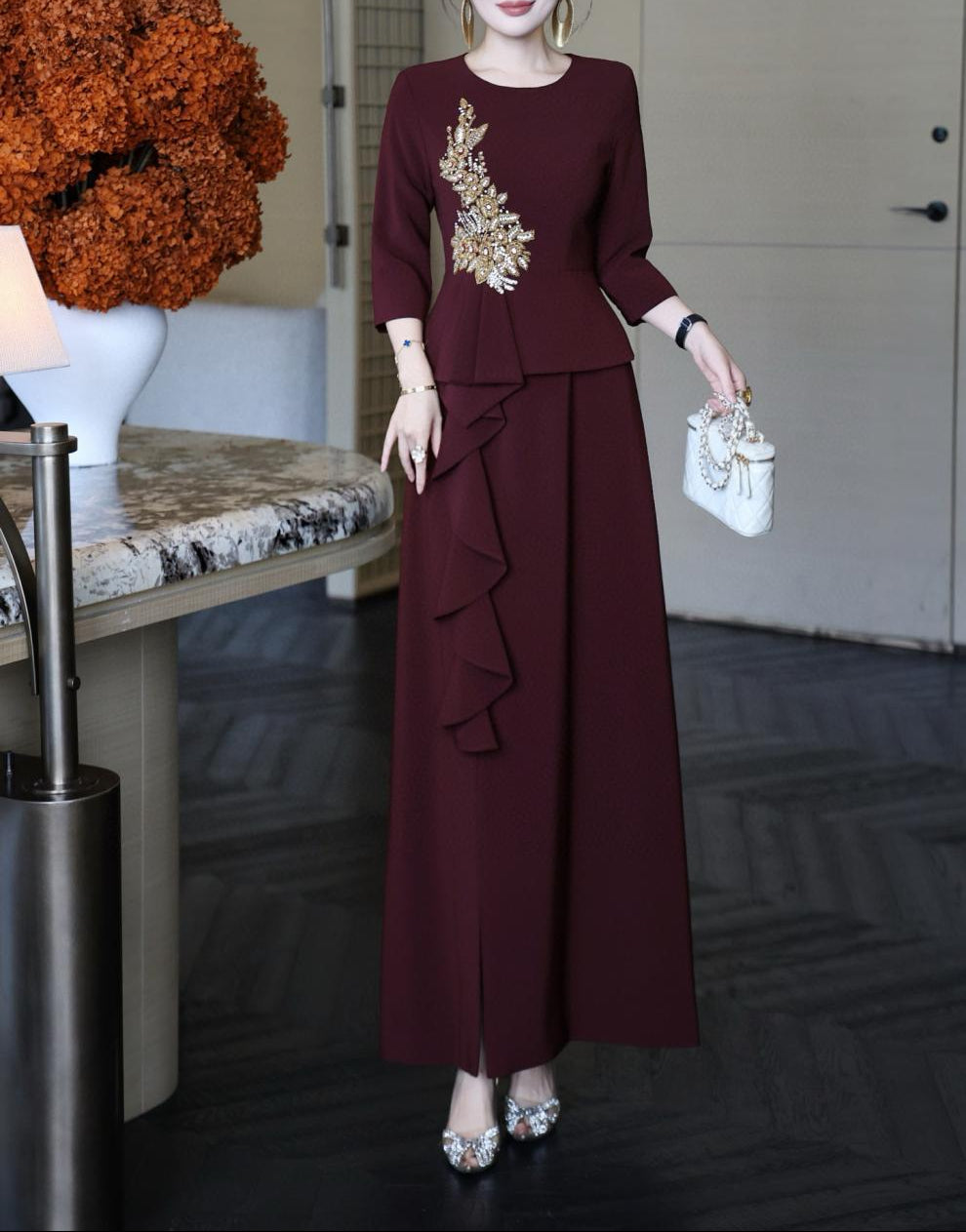 فستان ببلوم مزخرف مع تنورة بكشكشة متتالية – نوير