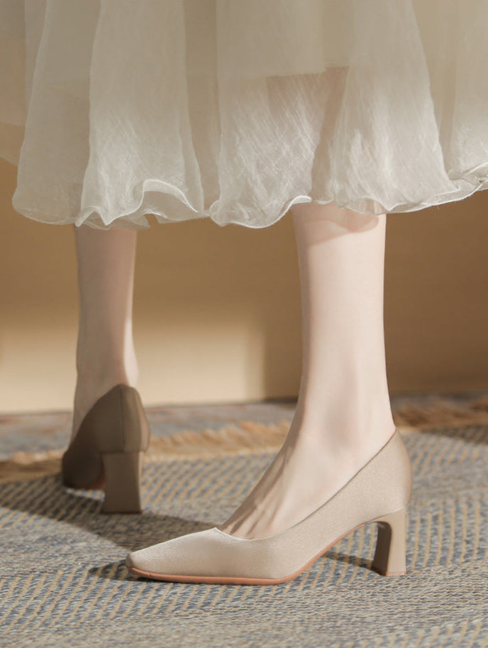 Haut à manches évasées plissées et ensemble jupe longue avec ceinture à la taille – Rosiny 