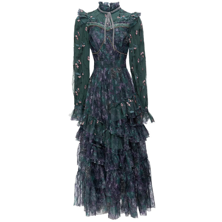 فستان من الدانتيل متعدد الطبقات مزين بالزهور مع حواف مكشكشة – فيوريلا