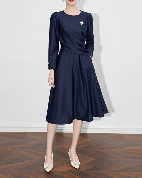 فستان ميدي بأكمام طويلة وقصة واسعة مع حزام خصر - نويل