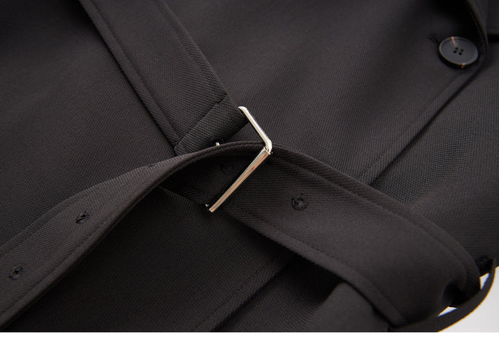 جاكيت مخملي بأزرار أمامية وحافة من الدانتيل الشفاف - صيفي