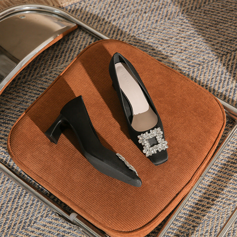 square-toe block heels with crystal buckle – AURORZAM