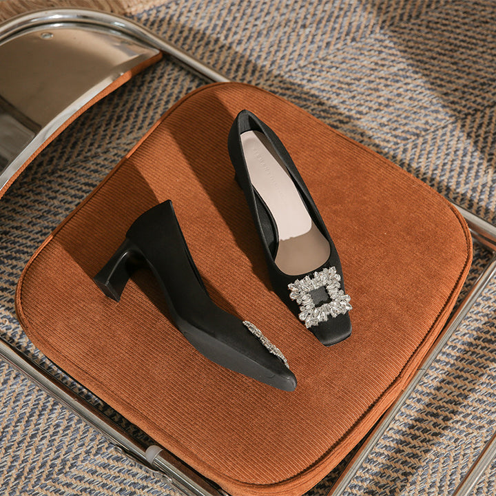 square-toe block heels with crystal buckle – AURORZAM