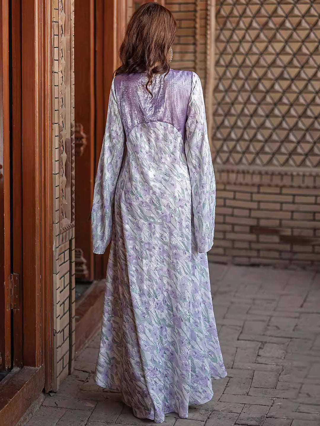 Embroidered Flowing Maxi Dress with Wide Sleeves – LILAC