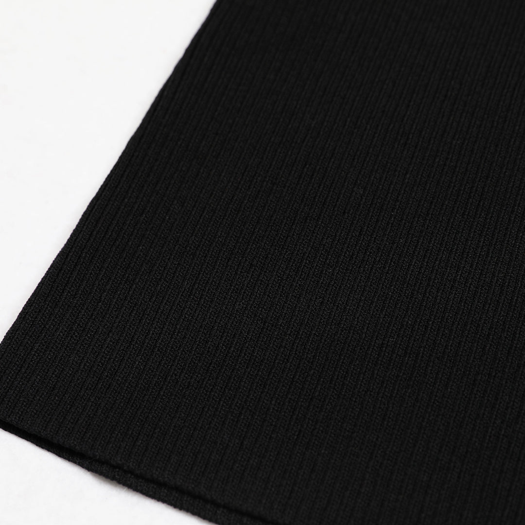 short-sleeve knit blouse with jeweled neckline – AURAXI