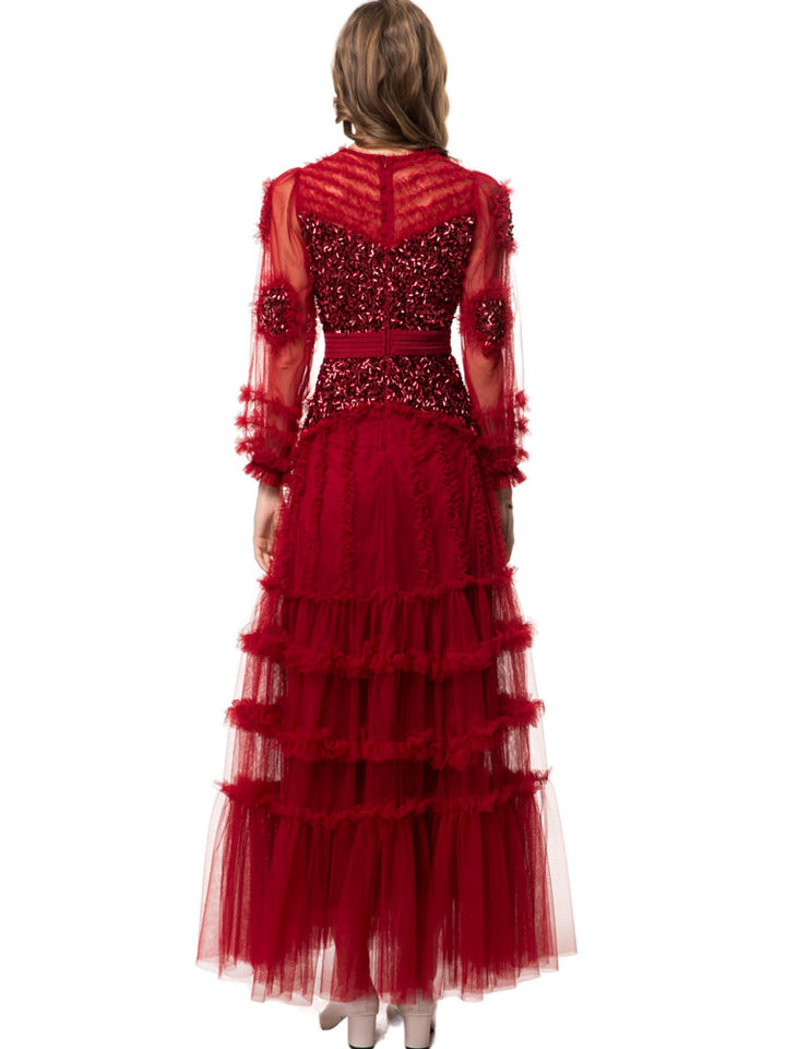 短袖中长连衣裙，配有3D花卉贴花 - BLOOMIQ 