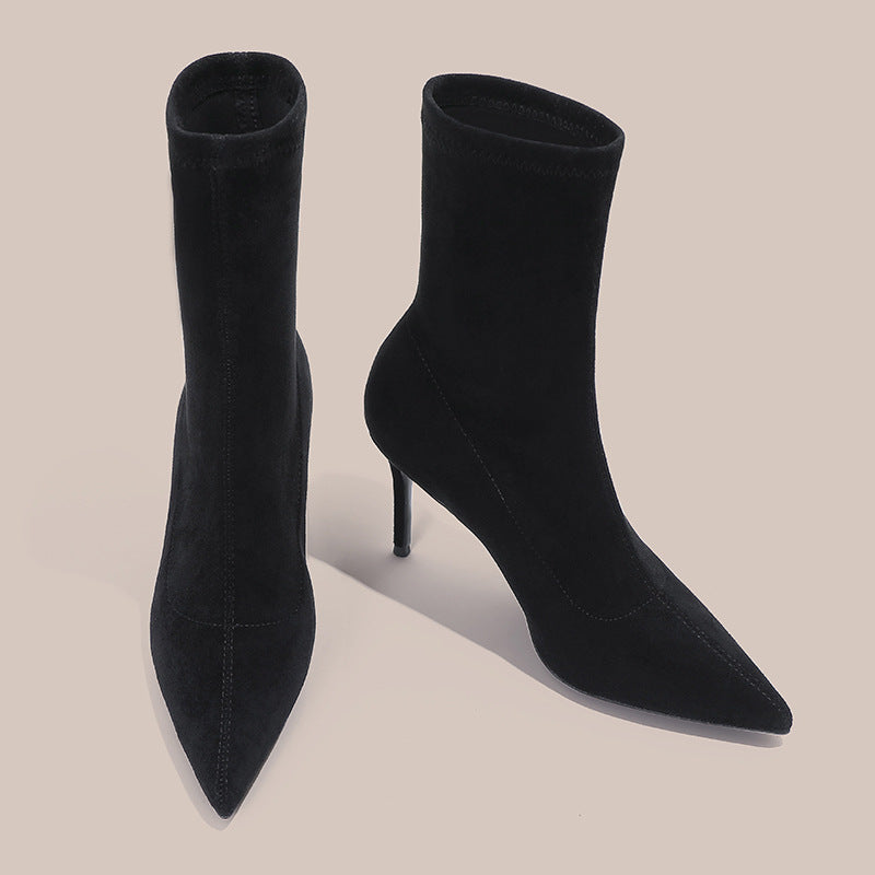 pointed-toe suede ankle boots with slim heel – AURAK