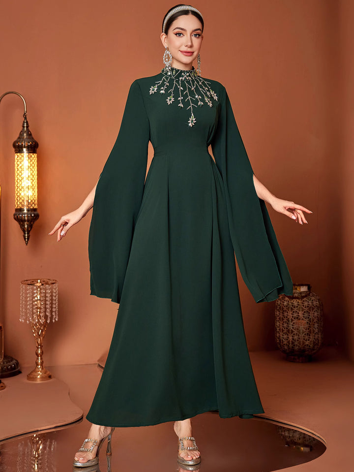 定制喇叭套装，配缎面泡泡袖 - VALENCIA 