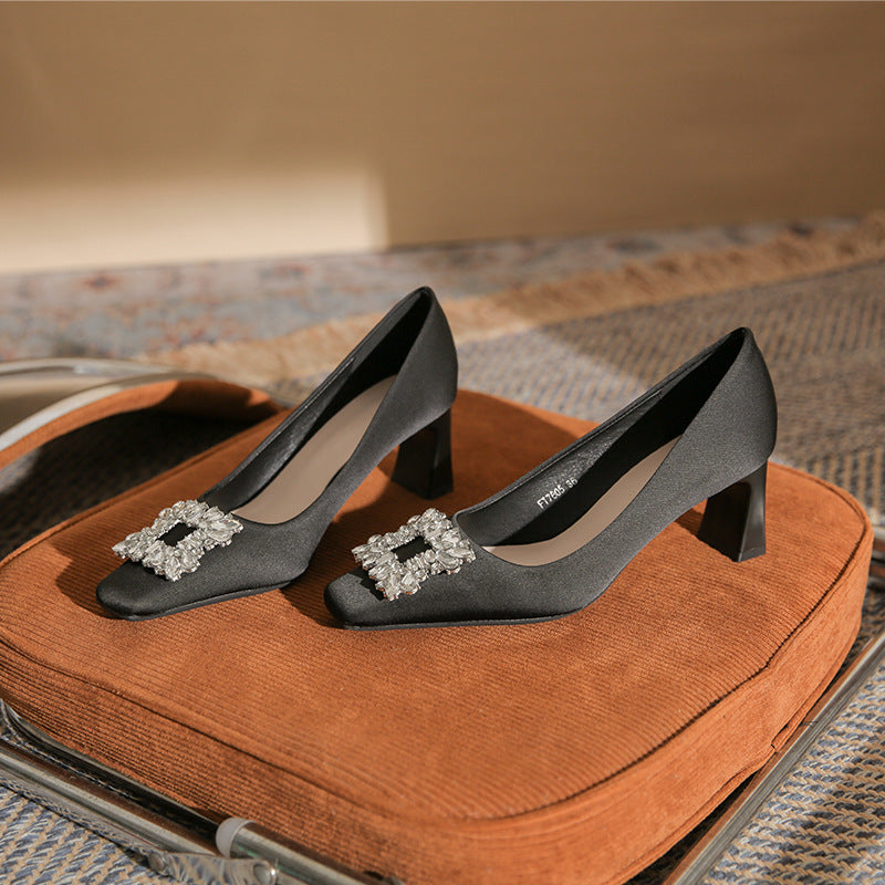 square-toe block heels with crystal buckle – AURORZAM