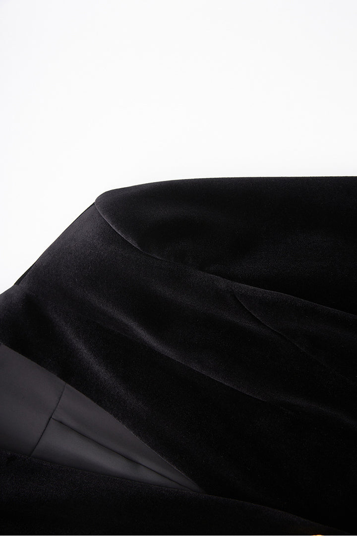 Tailored velvet blazer with gold statement buttons – OBSIDIAN