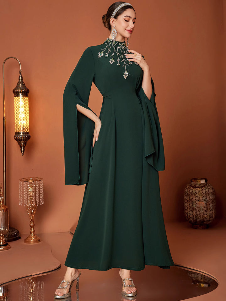 定制喇叭套装，配缎面泡泡袖 - VALENCIA 