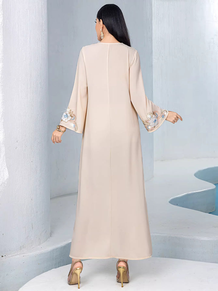 Embroidered V-neck maxi dress – LUMIÈRE