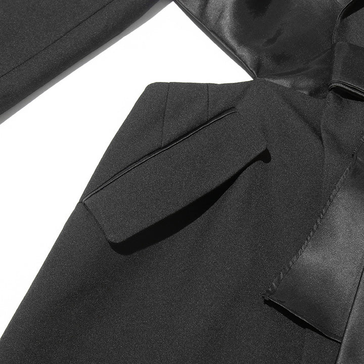 سترة مصممة خصيصًا مع درابزين ساتان غير متماثل - أوروراسو