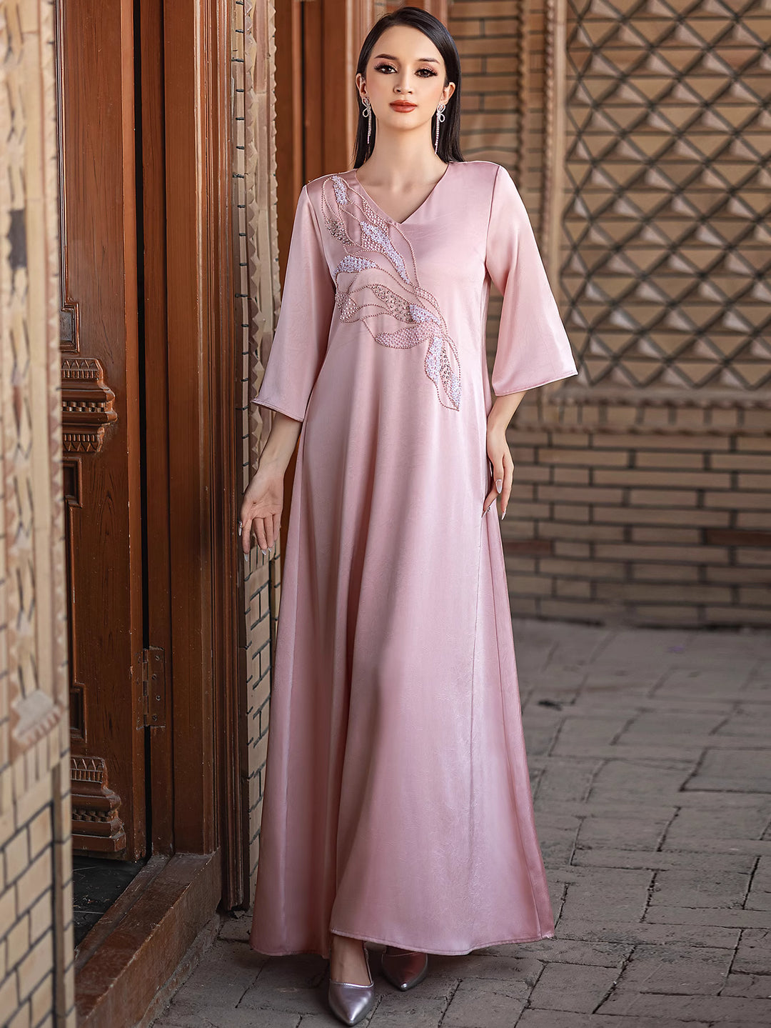 op maat gemaakte flare-pak met satijnen pofmouwen – VALENCIA 