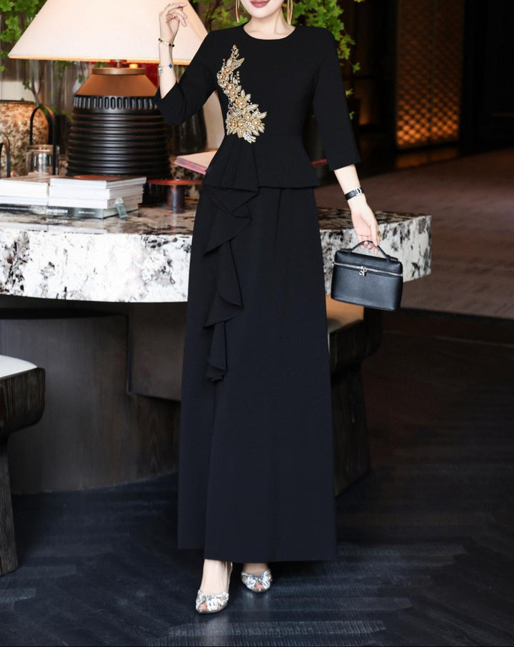 فستان ببلوم مزخرف مع تنورة بكشكشة متتالية – نوير