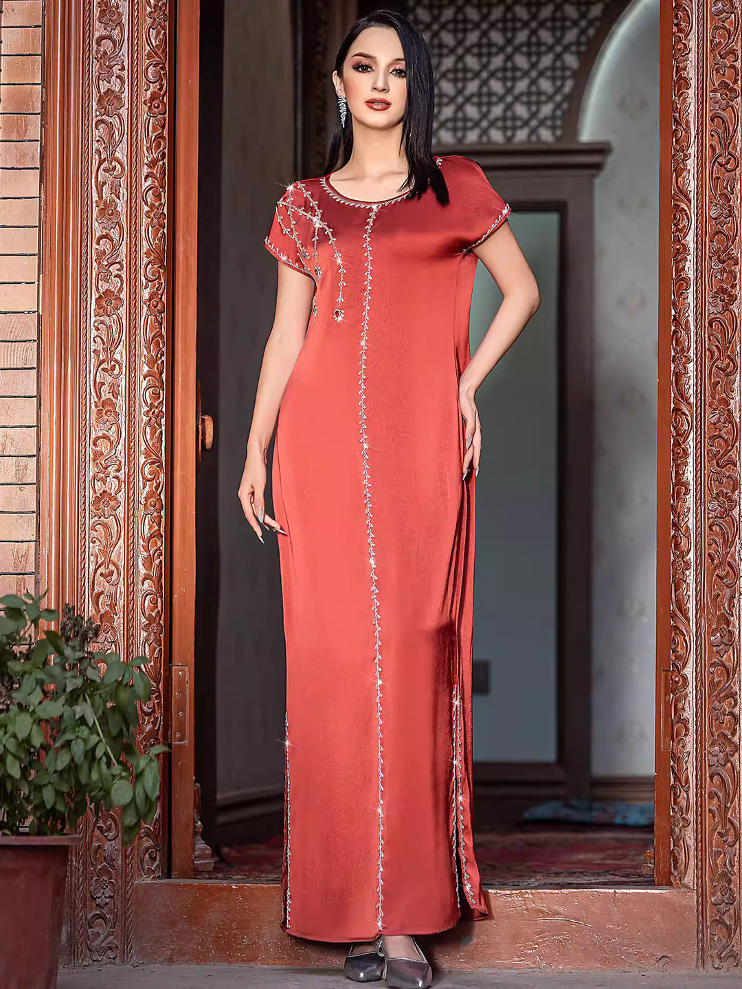 Short-Sleeve Minimalist Maxi Dress – LYRA