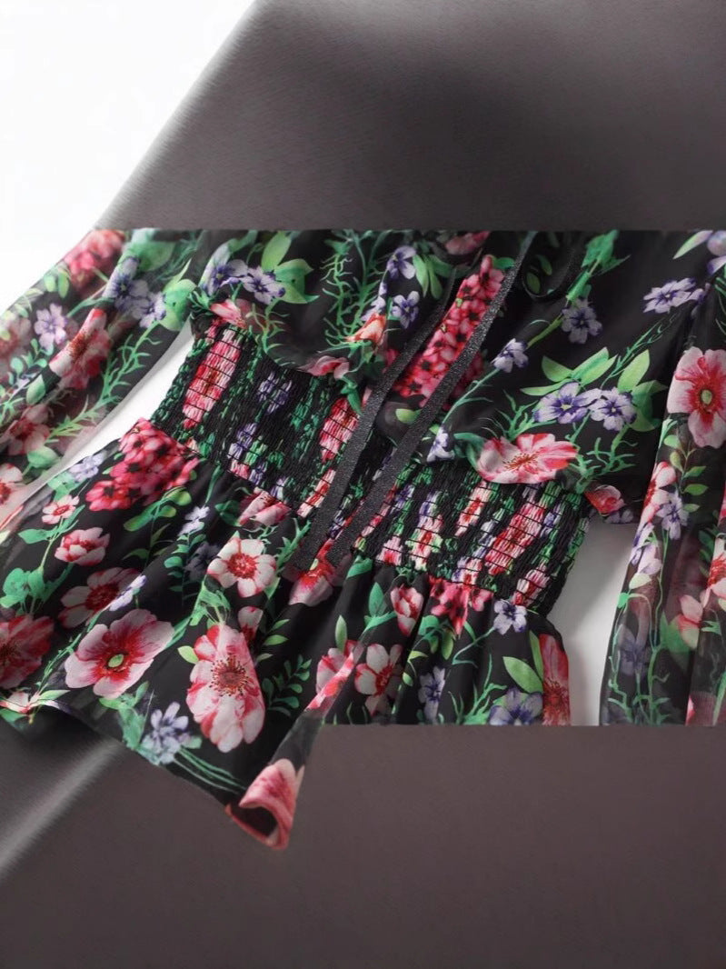 فستان شيفون متوسط ​​الطول بطبعة زهور وفتحة رقبة مزينة بفيونكة – فلورا