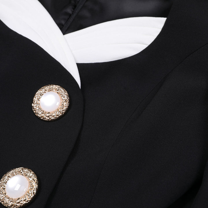 فستان قصير بأكمام طويلة وفتحة رقبة متباينة وأزرار لؤلؤية – سيرينانفو