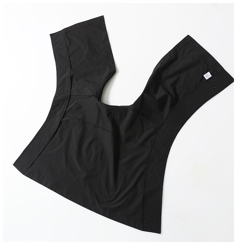 بدلة مصممة خصيصًا بأزرار ذهبية – مارون