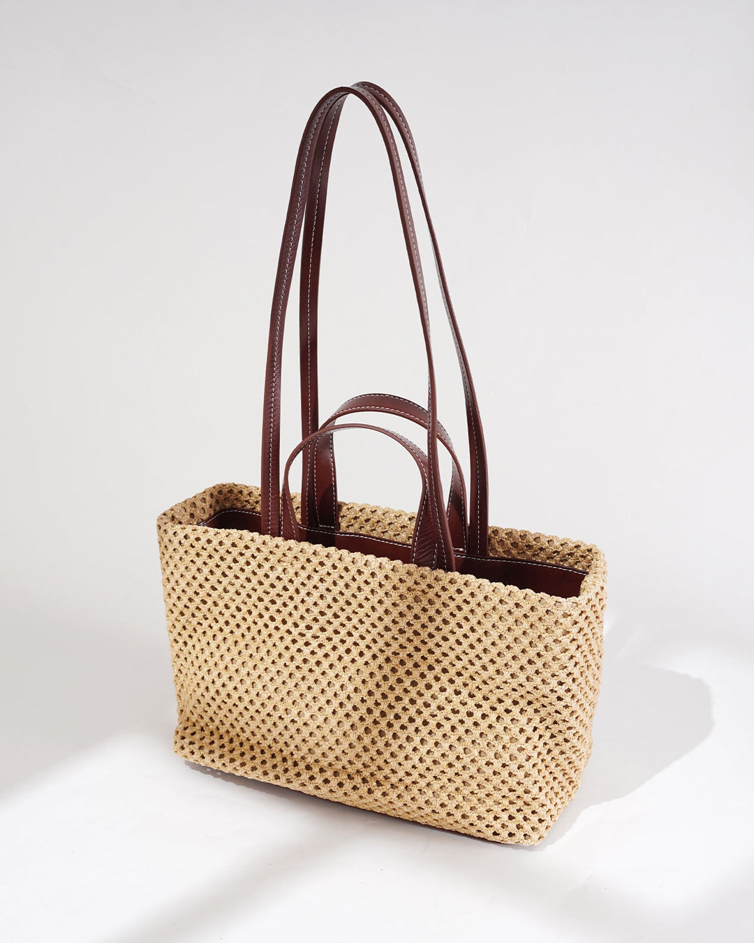 woven rattan tote bag with double leather handles – LÉONIE