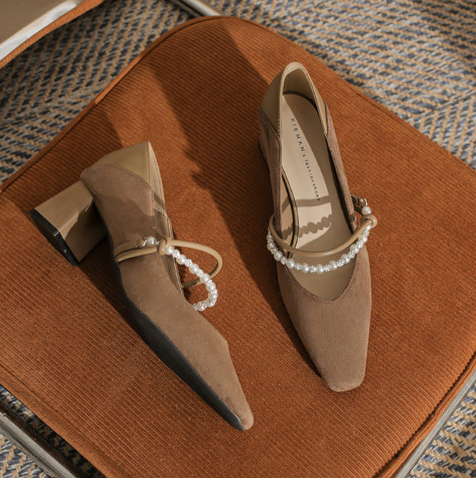 block heel pumps with pearl strap detail – NERINANDA