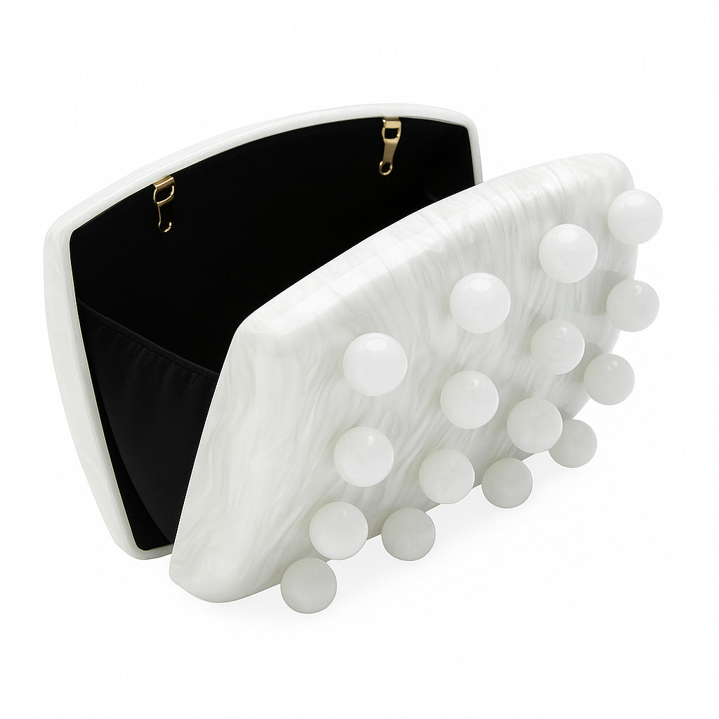 حقيبة يد صغيرة مرصعة باللؤلؤ مع حزام سلسلة - لؤلؤ