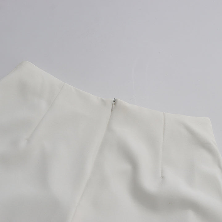 طقم مكون من بلوزة قصيرة مزينة بياقة عالية وتنورة بتصميم حورية البحر - أولوندا