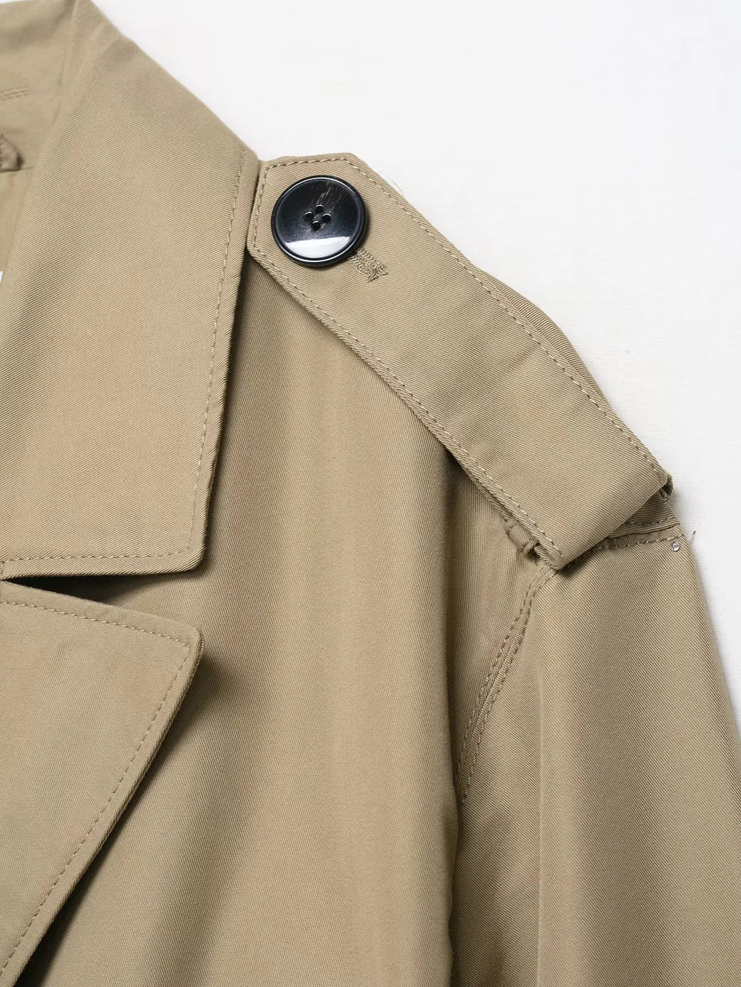 معطف ترنش مزدوج الصدر مزود بحزام – أورورا