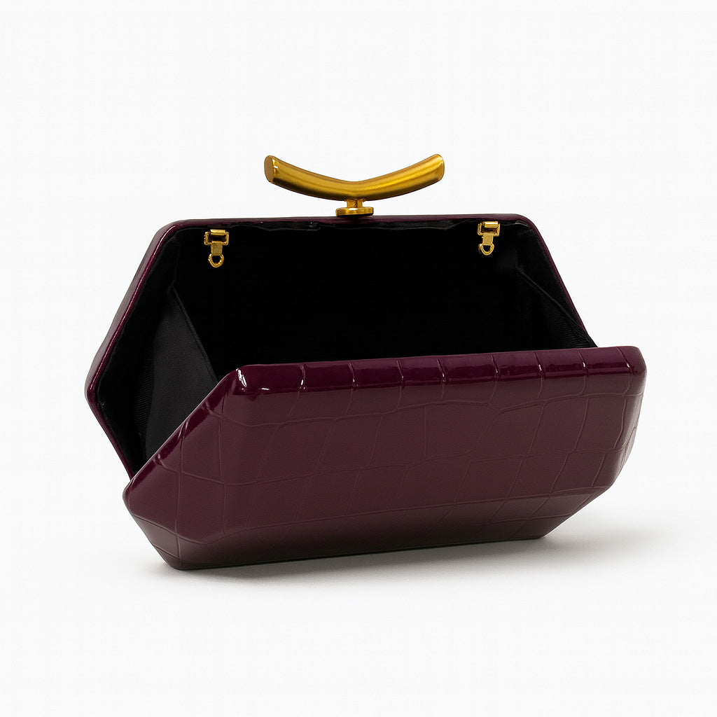croc-embossed geometric clutch with gold bar clasp – ALESSIA