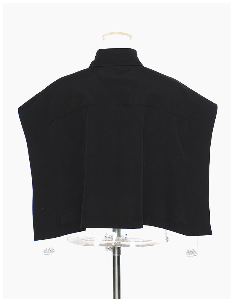 بدلة مصممة خصيصًا بأزرار ذهبية – مارون