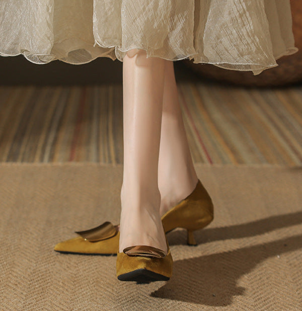 pointed toe pumps with metallic square buckle - AURELIANRI