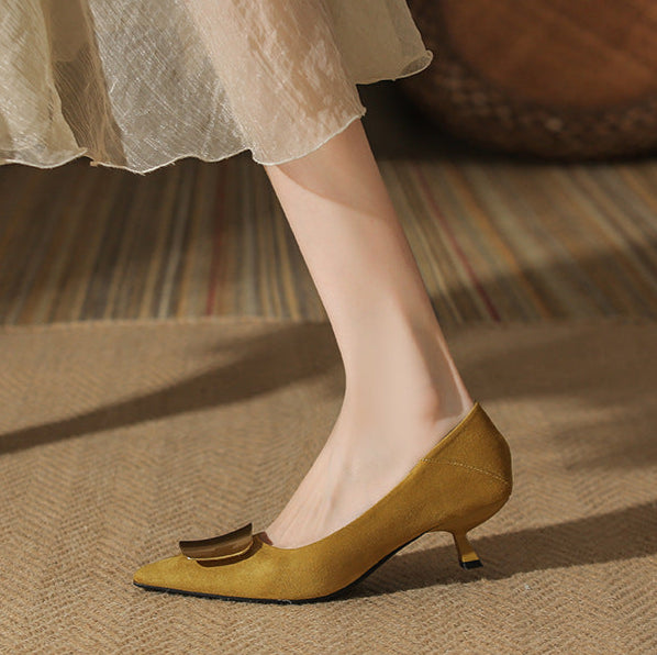 pointed toe pumps with metallic square buckle - AURELIANRI